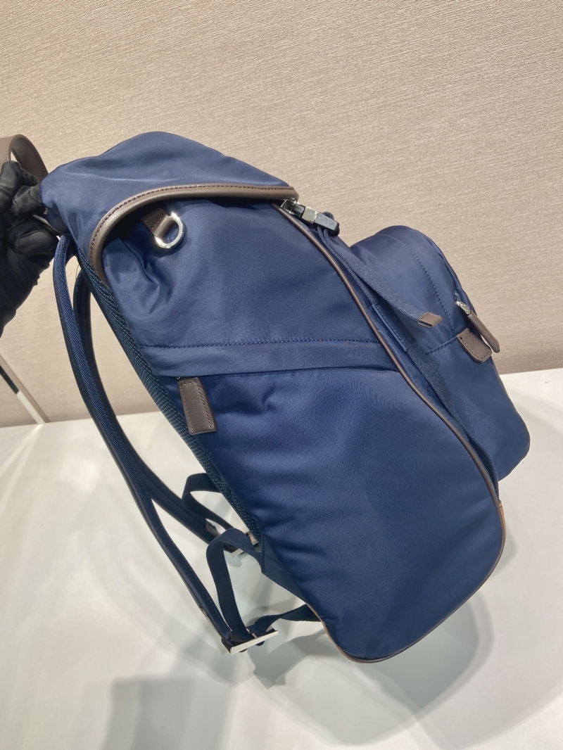 Pra*a backpacks